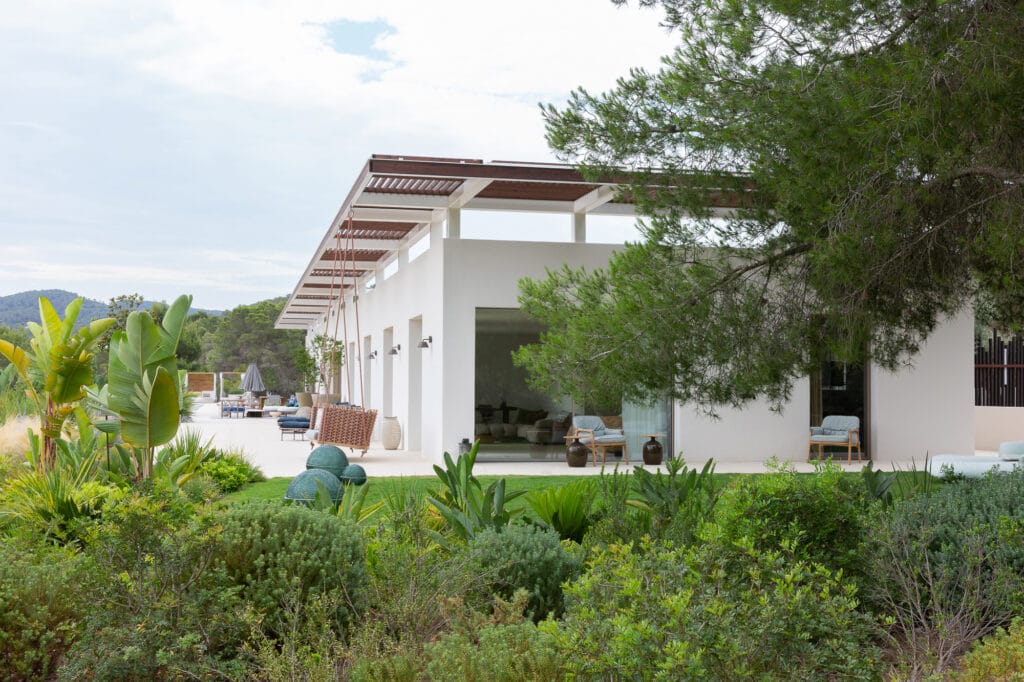 Terravita Ibiza Landscape Design Architecture Can Starla Pergola 004